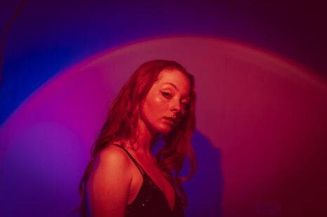 <strong>Jessica Leigh releases new pop gem ‘WIRED’</strong>
